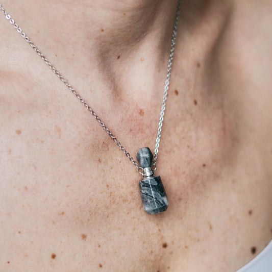 Uçucu Yağ Eklenebilen Doğal Taş Kolye